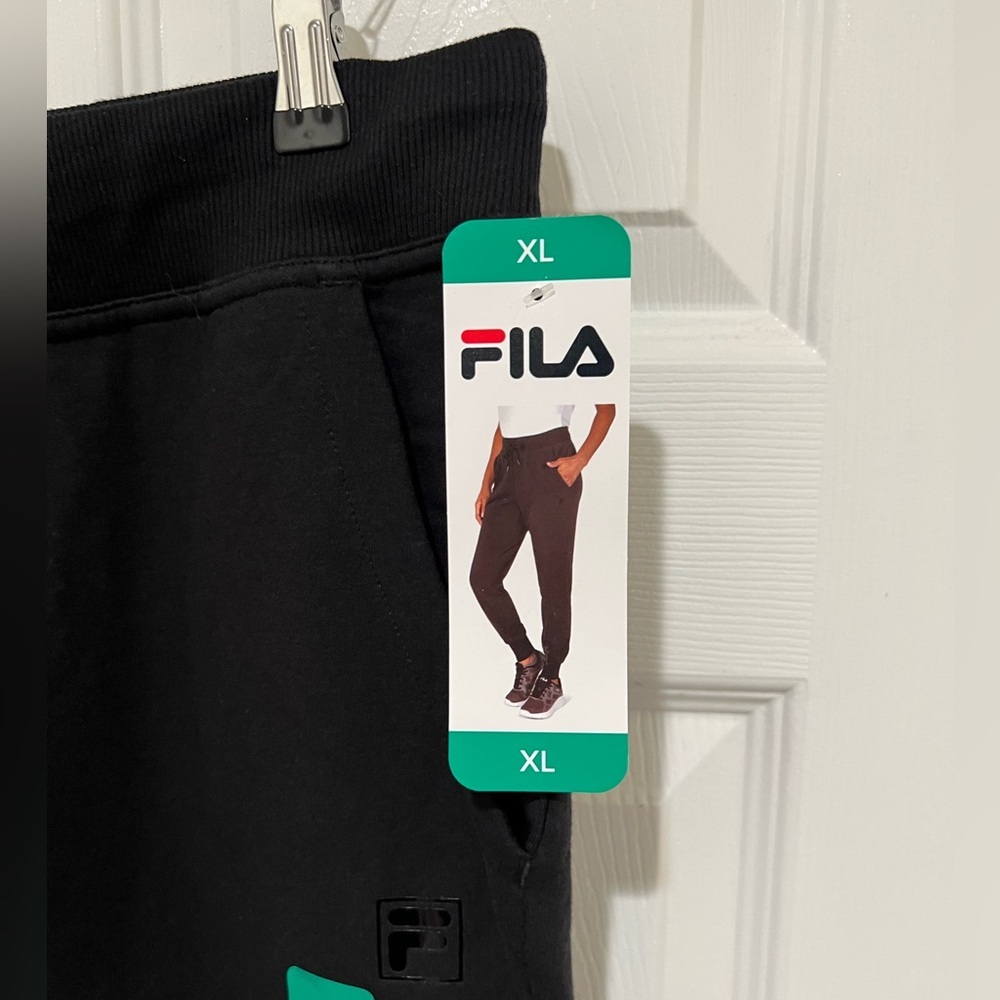 NWT Fila Black Athletic Women’s Pants - Picture 2 of 5